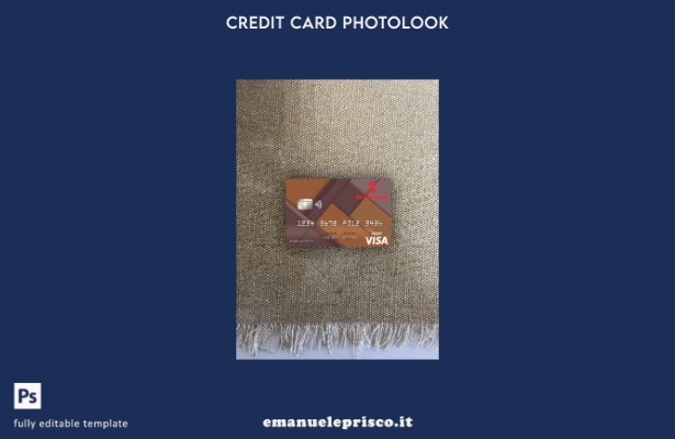 modello frontale photolook con carta di debito Visa Jamaica Scotiabank in stile