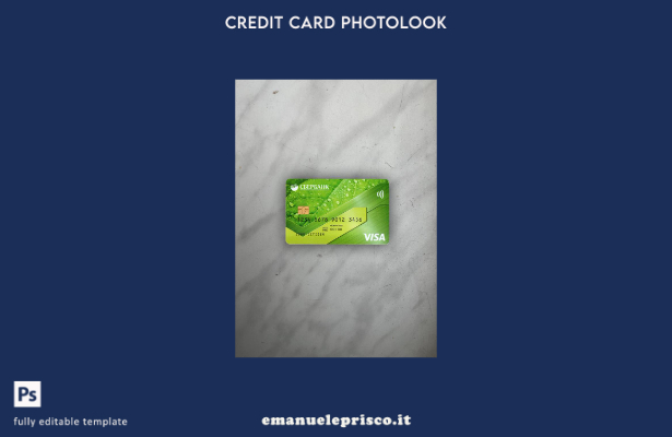 stile verificato Modello frontale con carta di credito Visa Sberbank Russia verd